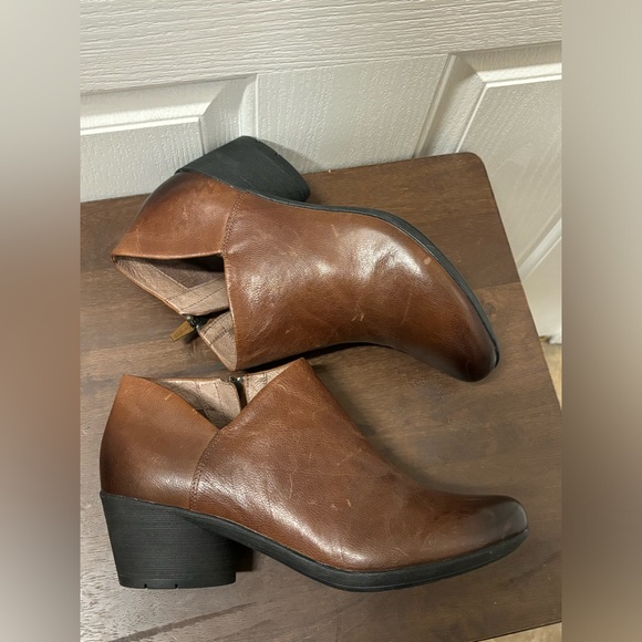 Dansko Raina Womens Ankle Boots Brown Leather EUR Size 40, US Size 9.5-10 - Picture 4 of 12